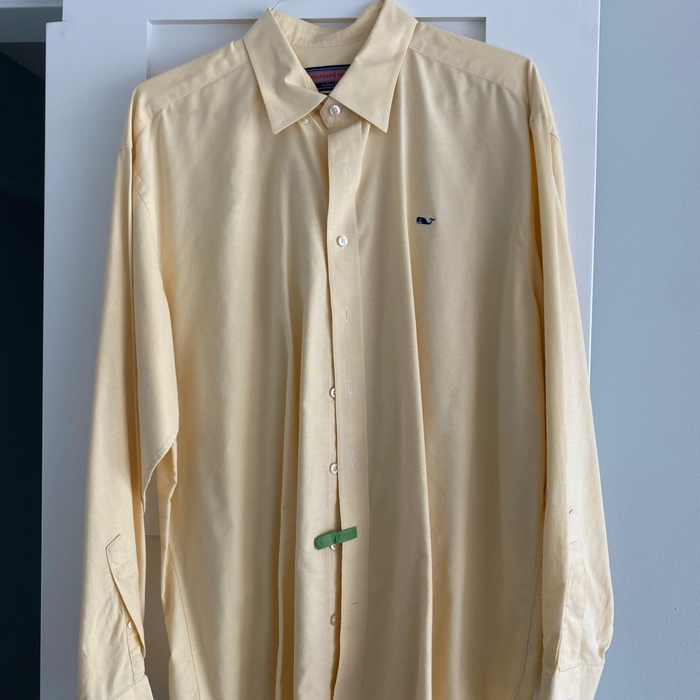 Vineyard Vines Dress shirt in yellow